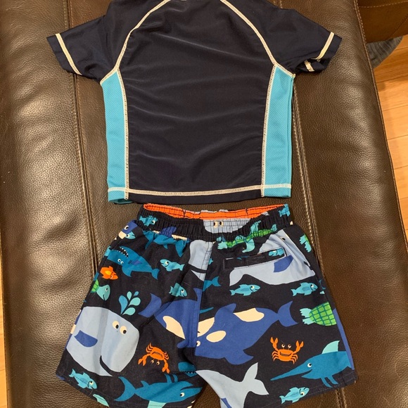 5 for $20 - Boy’s rashguard with swim trunks - Picture 2 of 2